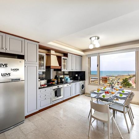 Mackenzie Beachfront Eftyhia Suite Λάρνακα Εξωτερικό φωτογραφία