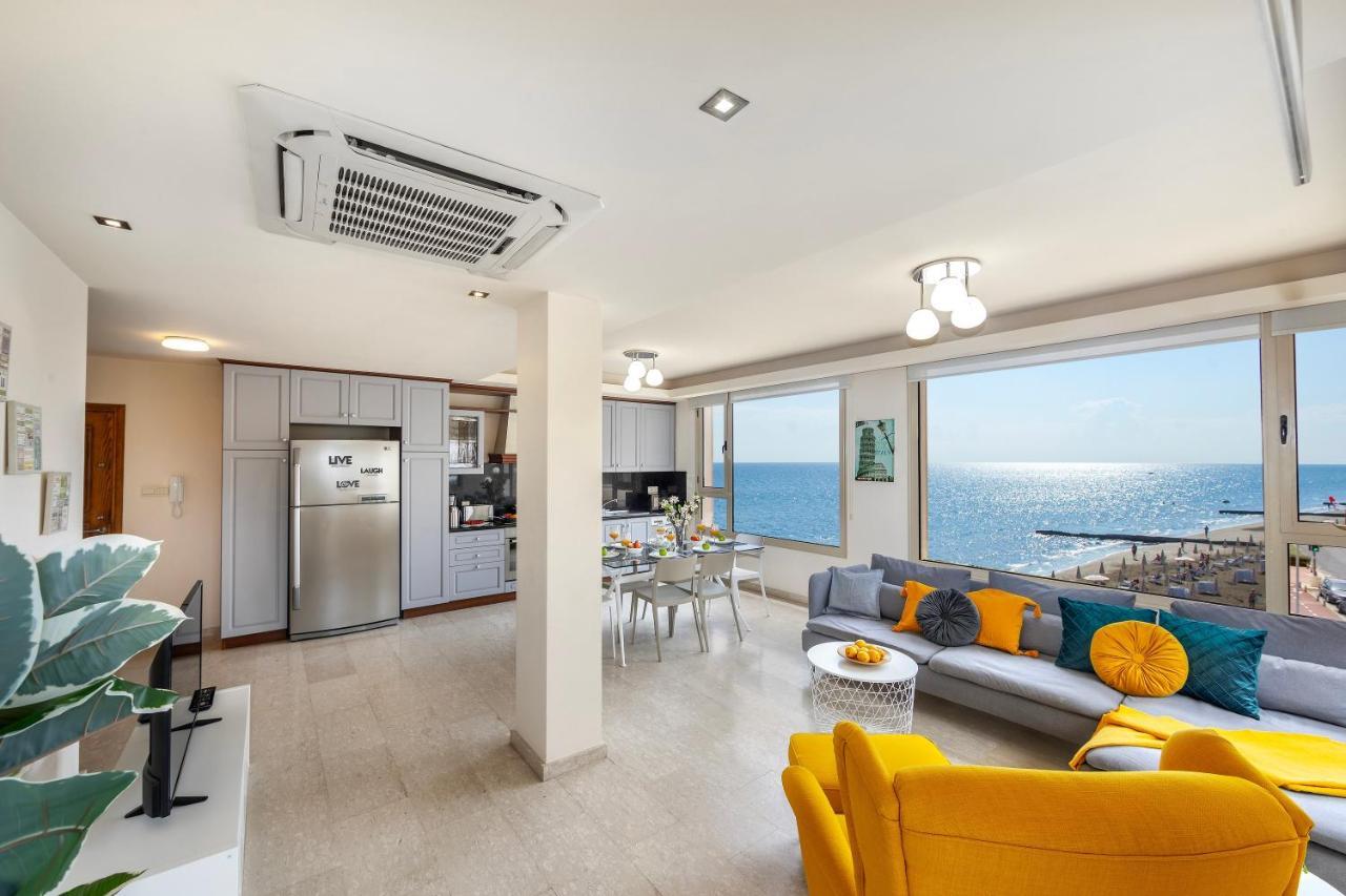 Mackenzie Beachfront Eftyhia Suite Λάρνακα Εξωτερικό φωτογραφία